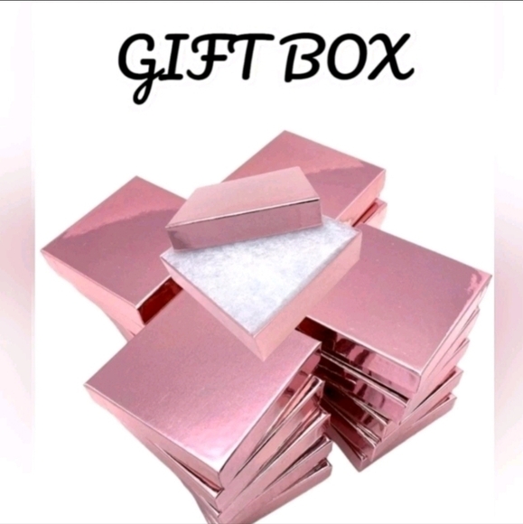 2 pairs of adorable Peppa pig earrings - Picture 2 of 11